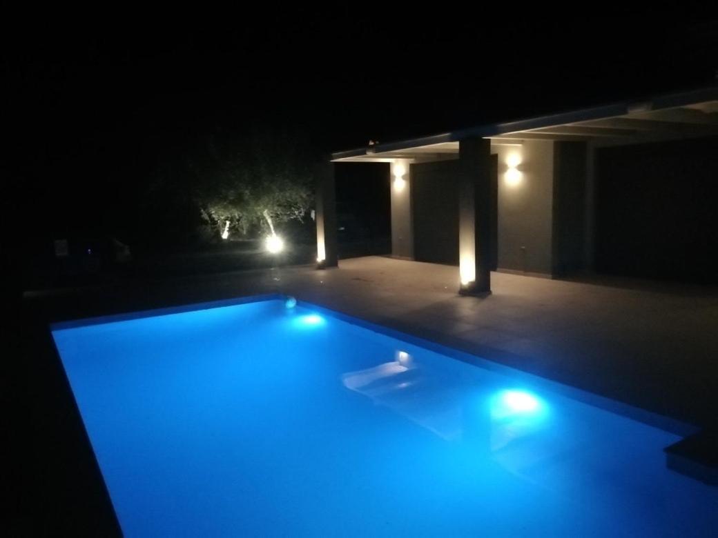 Avithos Blue Villas Zvoronáta Kültér fotó
